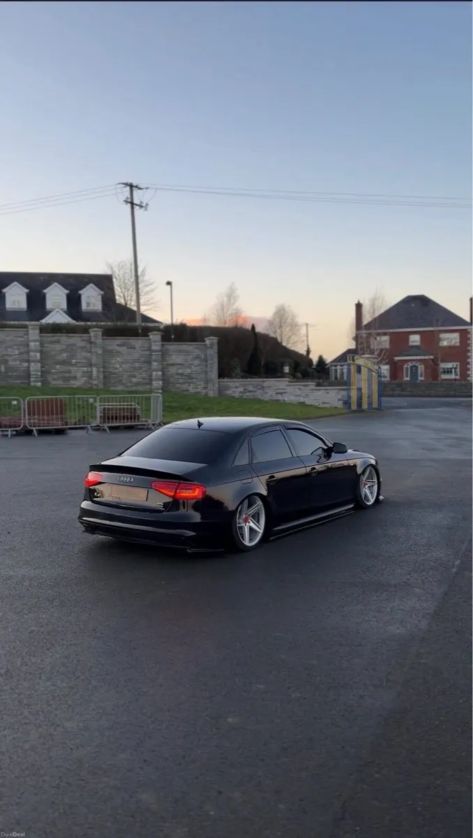 Bagged audi A4 - Image 3