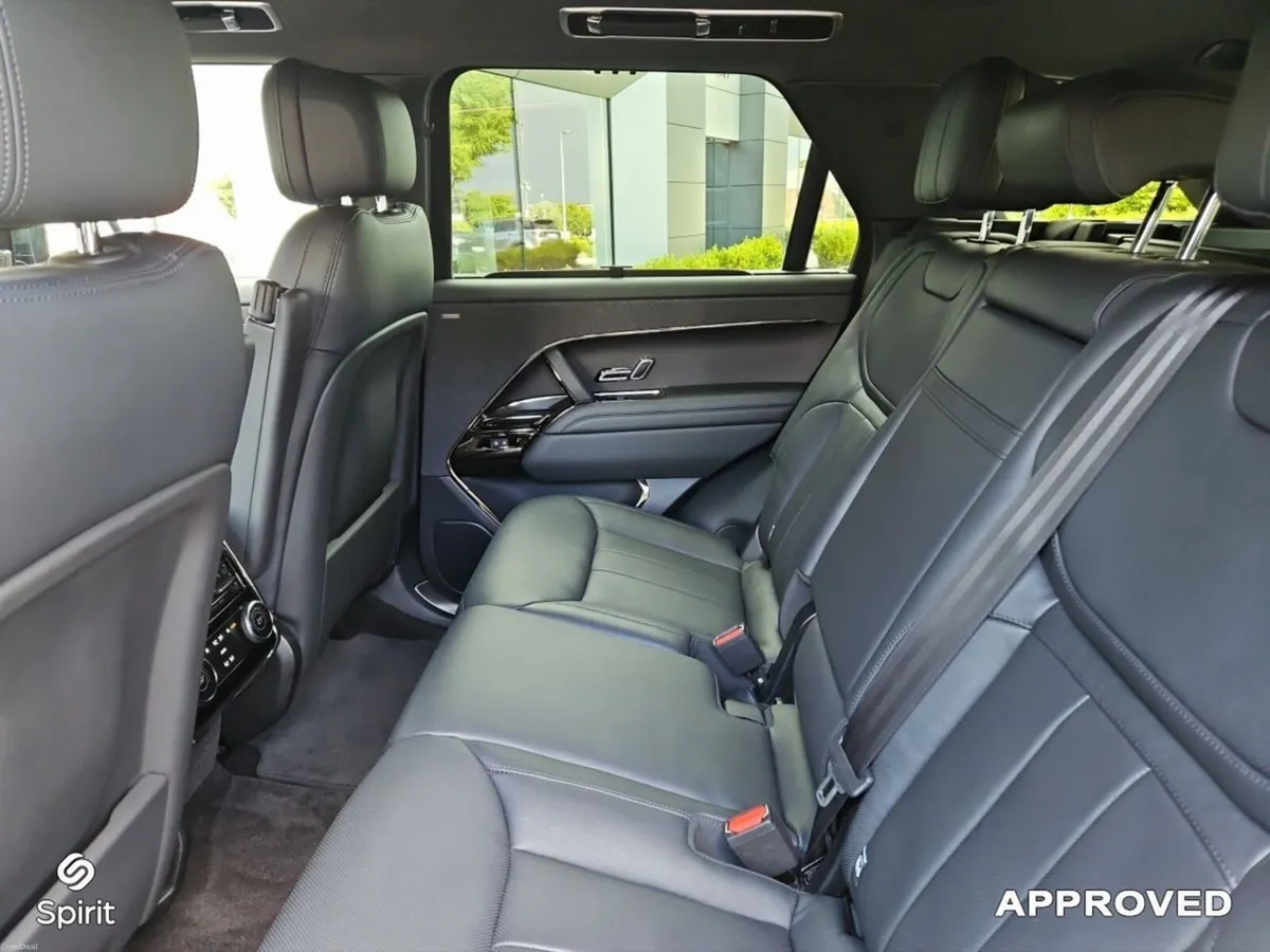 Land Rover Range Rover Sport HSE 3.0 PHEV Dynamic - Image 5