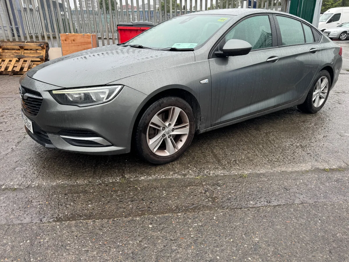 Opel Insignia 2018 - Image 2