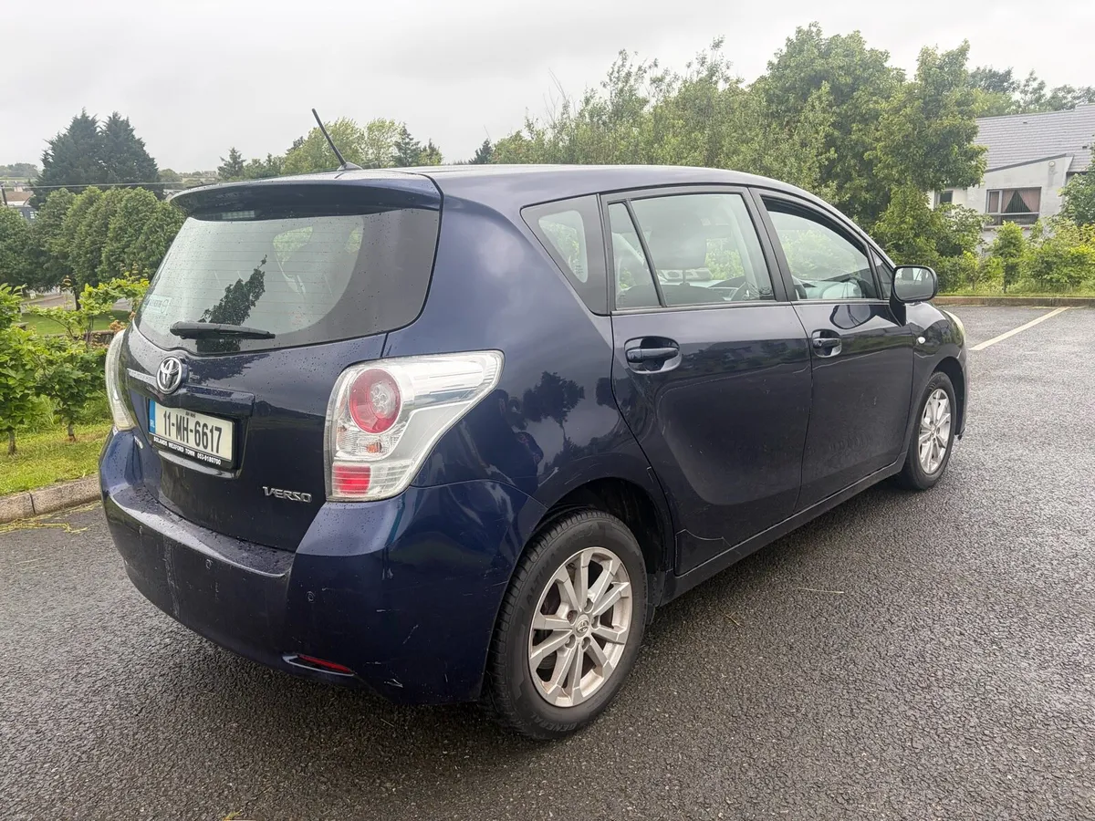 2011 Toyota Verso D4D NCT 12-26 - Image 4