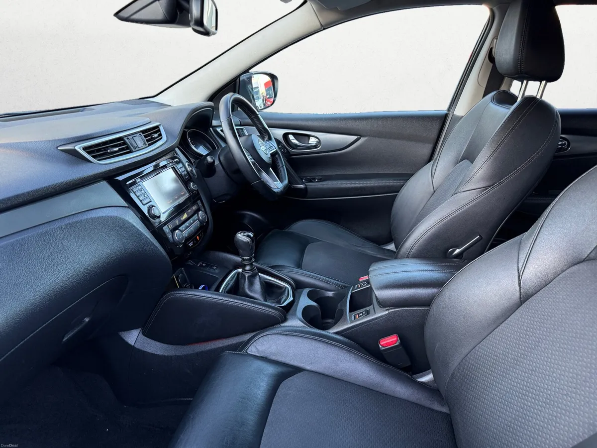2018 Nissan Qashqai 1.5DCI TEKNA 110BHP - Image 6