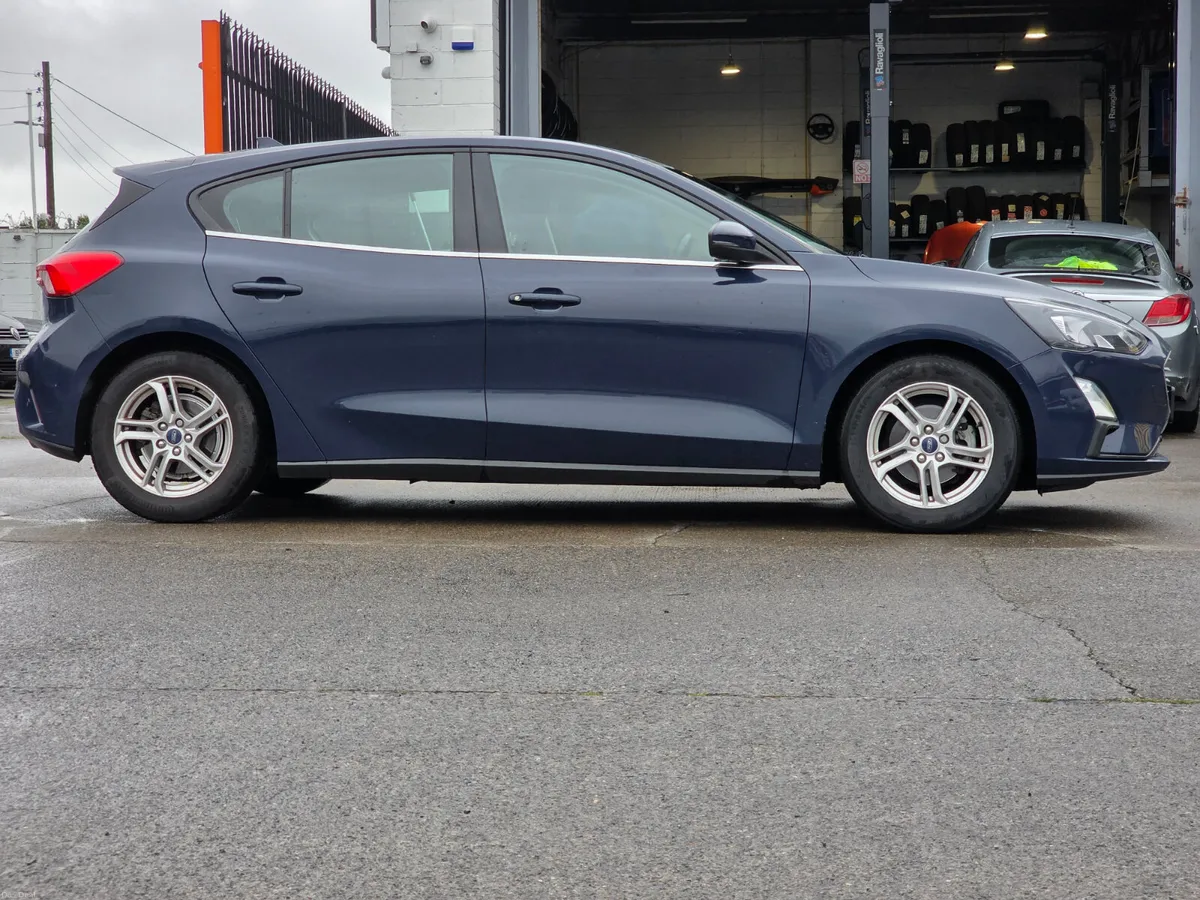 Ford Focus 1.5 TDCi Titanium - Image 2