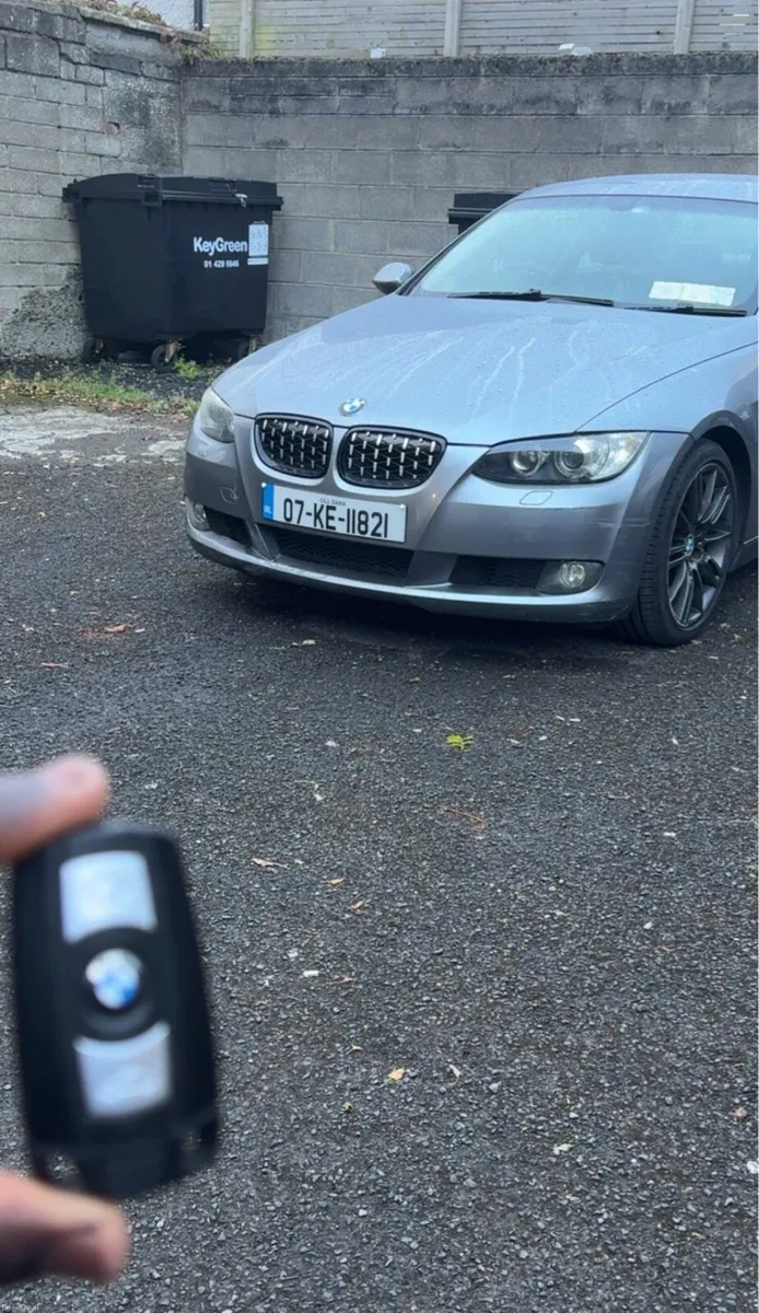 Car - Image 3