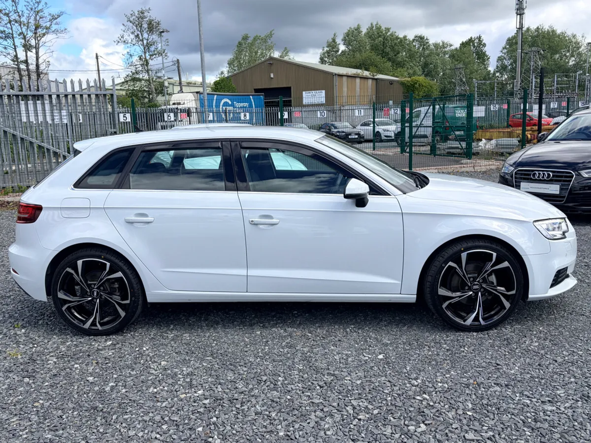 2020 AUDI A3 SPORTSBACK 1.4TFSI AUTO FULLY LOADED - Image 3