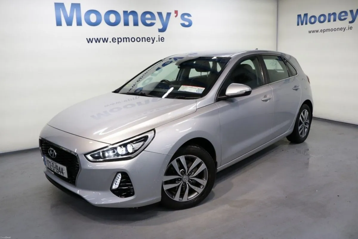 Hyundai i30 DELUXE PLUS 1.0L PETROL HATCHBACK - Image 1
