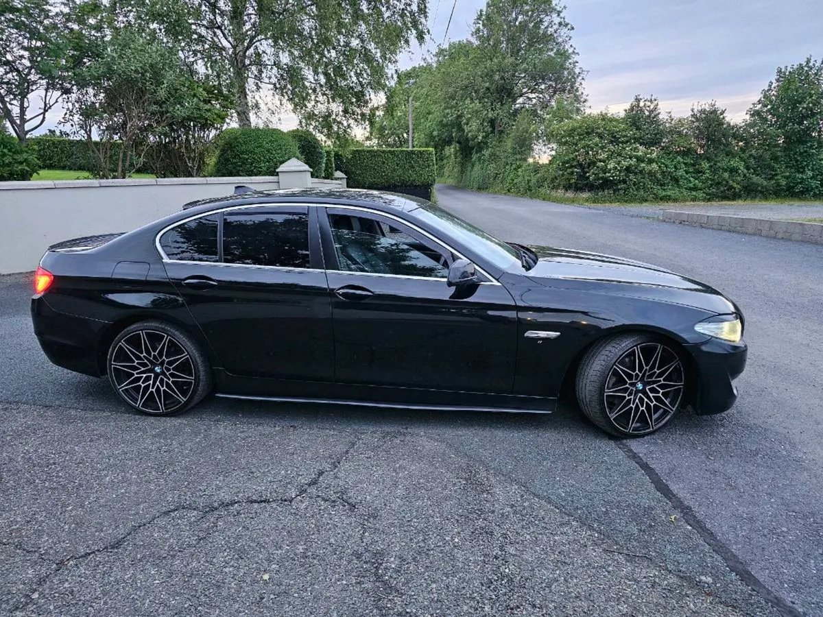 Bmw 520D F10 - Image 2