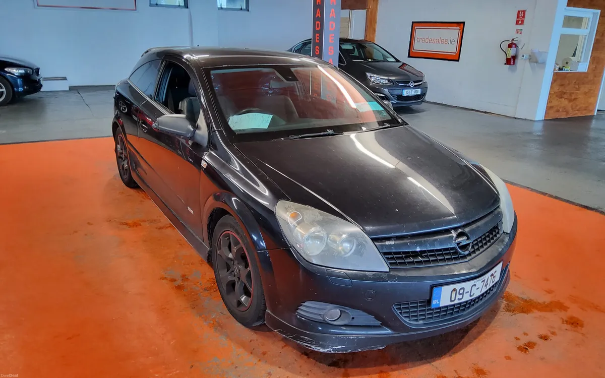 Opel Astra 2009 - Image 1