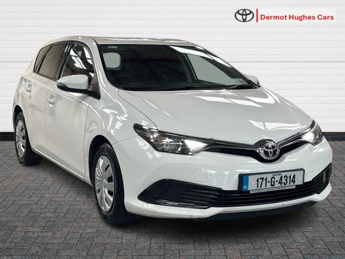 Toyota Auris VAN 1.4 D-4D TERRA 4DR - Image 1