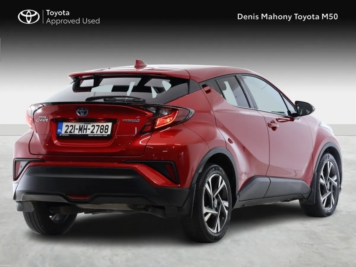Toyota C-HR Sport Hybrid - Image 2