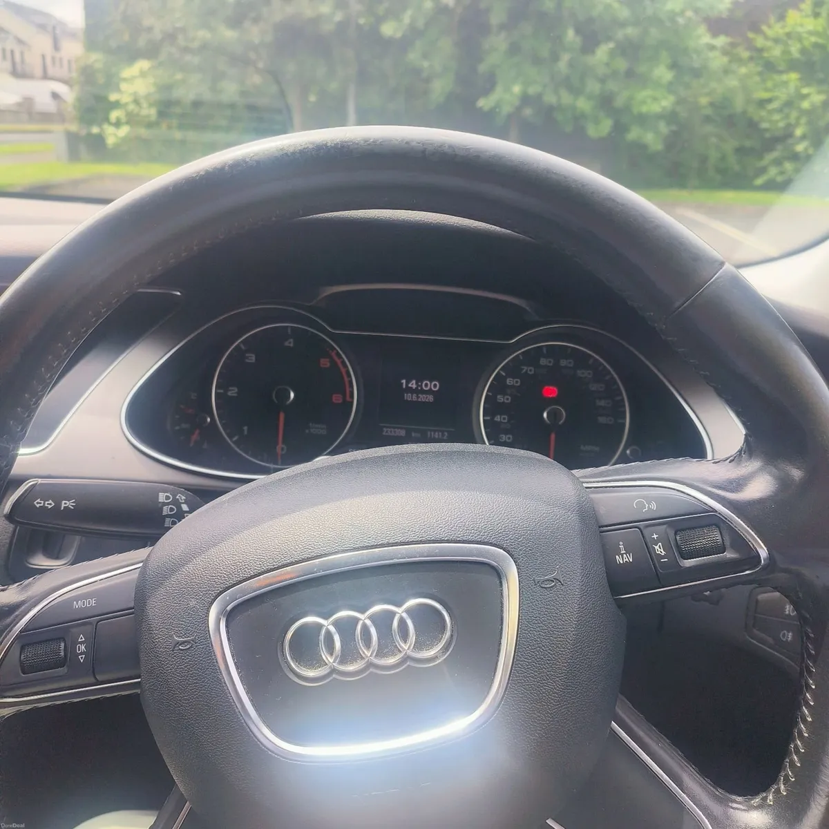 Audi A4 2012 - Image 2