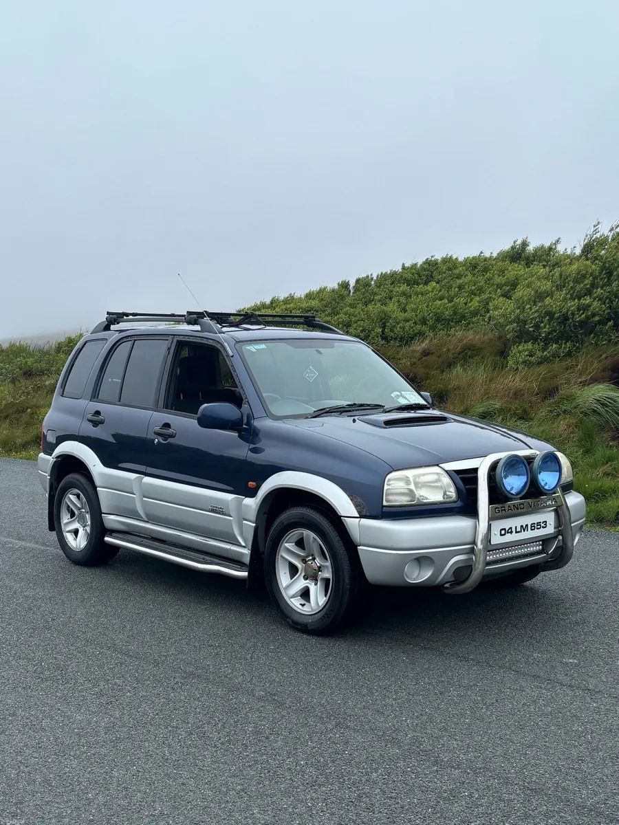 Suzuki Vitara - Image 1
