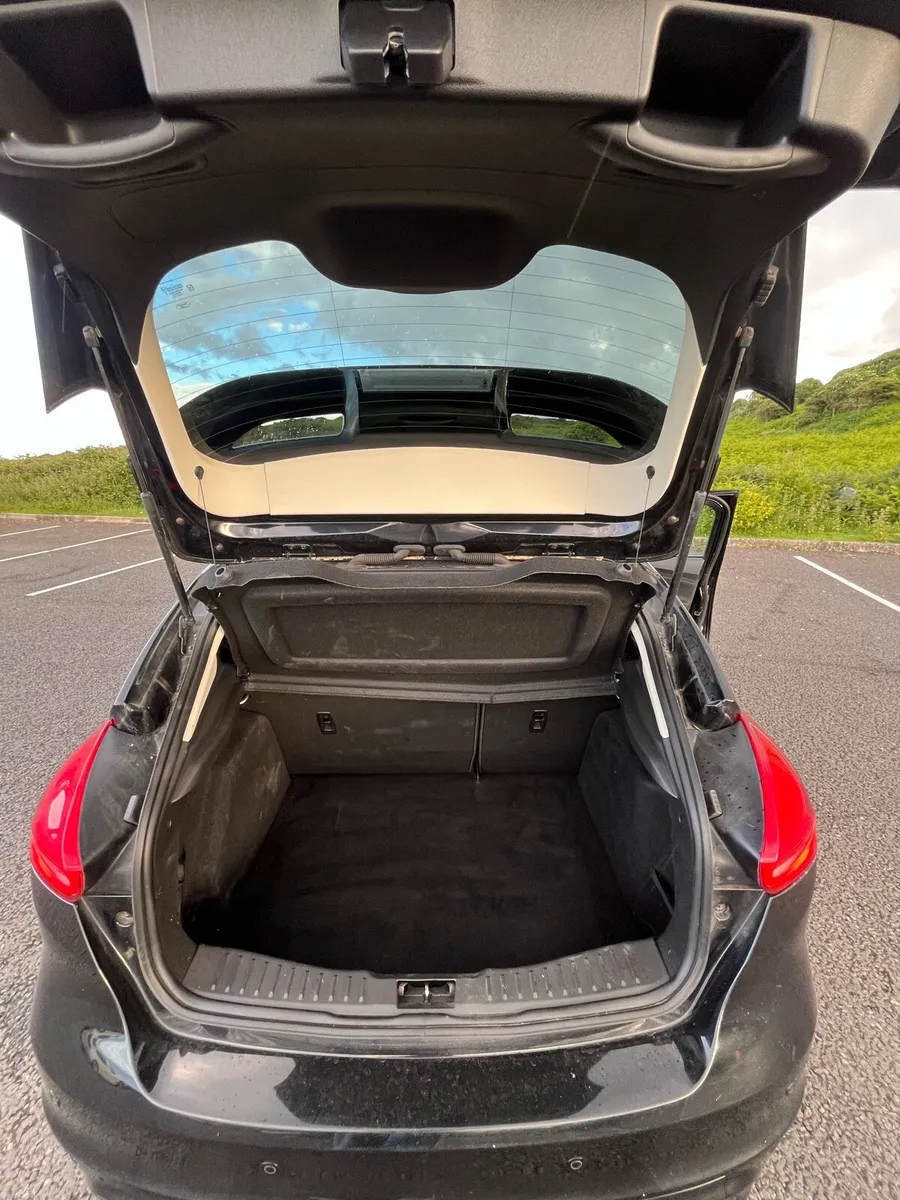 FORD FOCUS 1.0 ECOBOOST ZETEC S 125PS - Image 6