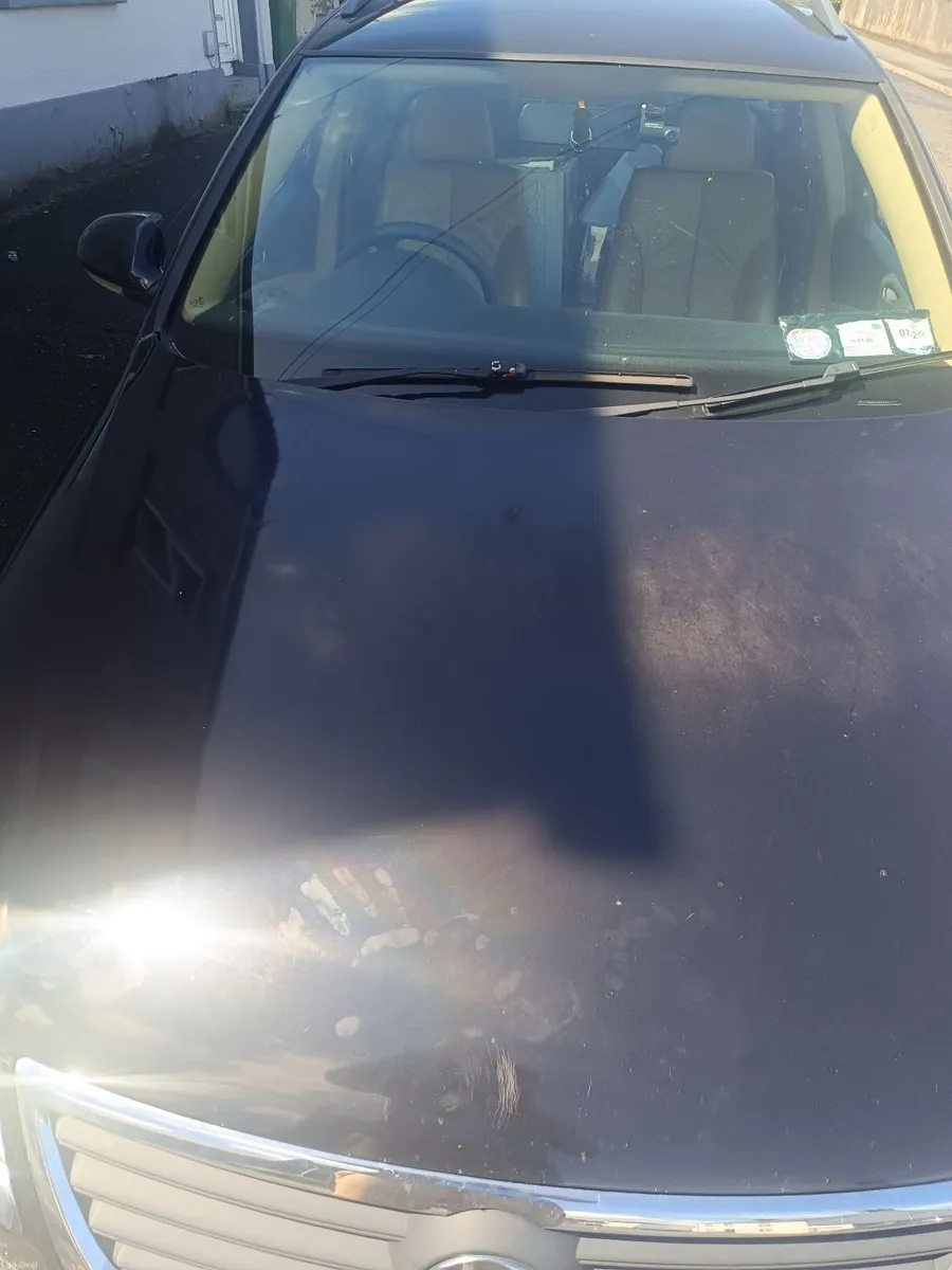 Volkswagen Passat 2008 - Image 2