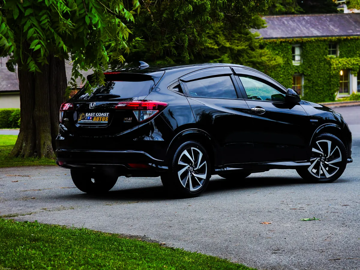 2017 Honda Vezel Rs 1.5 Petrol Hybrid Auto Topspec - Image 3