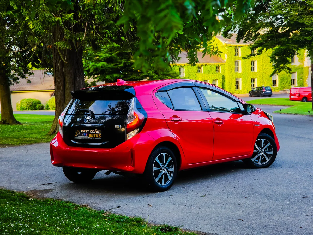 2019 Toyota Aqua 1.5 Petrol Hybrid Auto Top Spec - Image 5