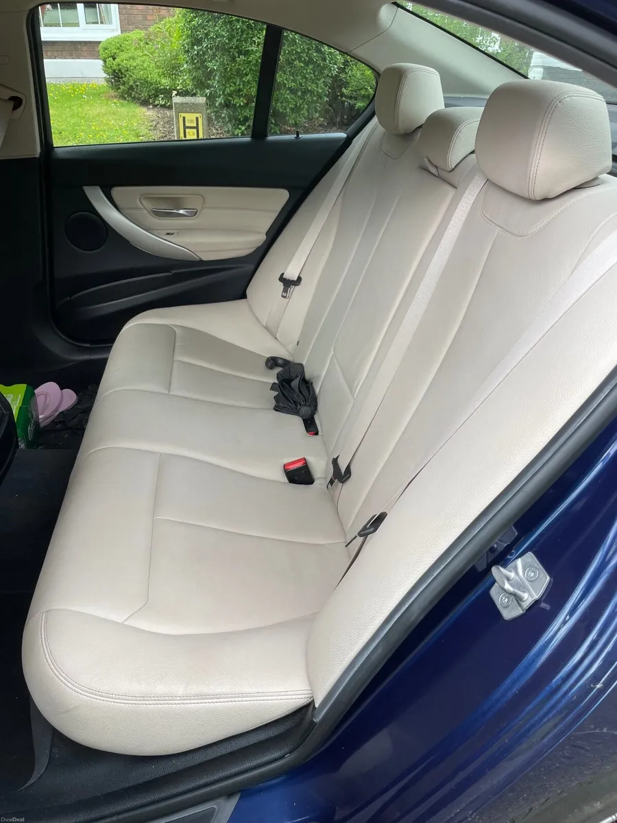 BMW 3-Series 2015 - Image 1