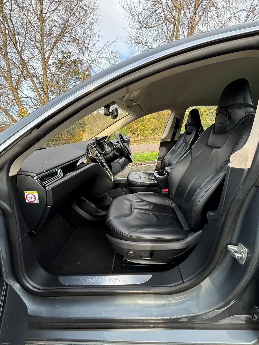 Tesla Model S 2014 - Image 3