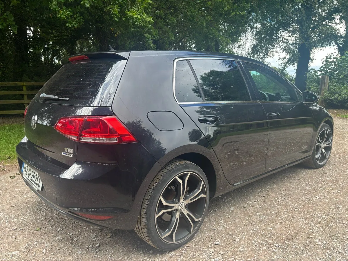 Volkswagen Golf - Image 4