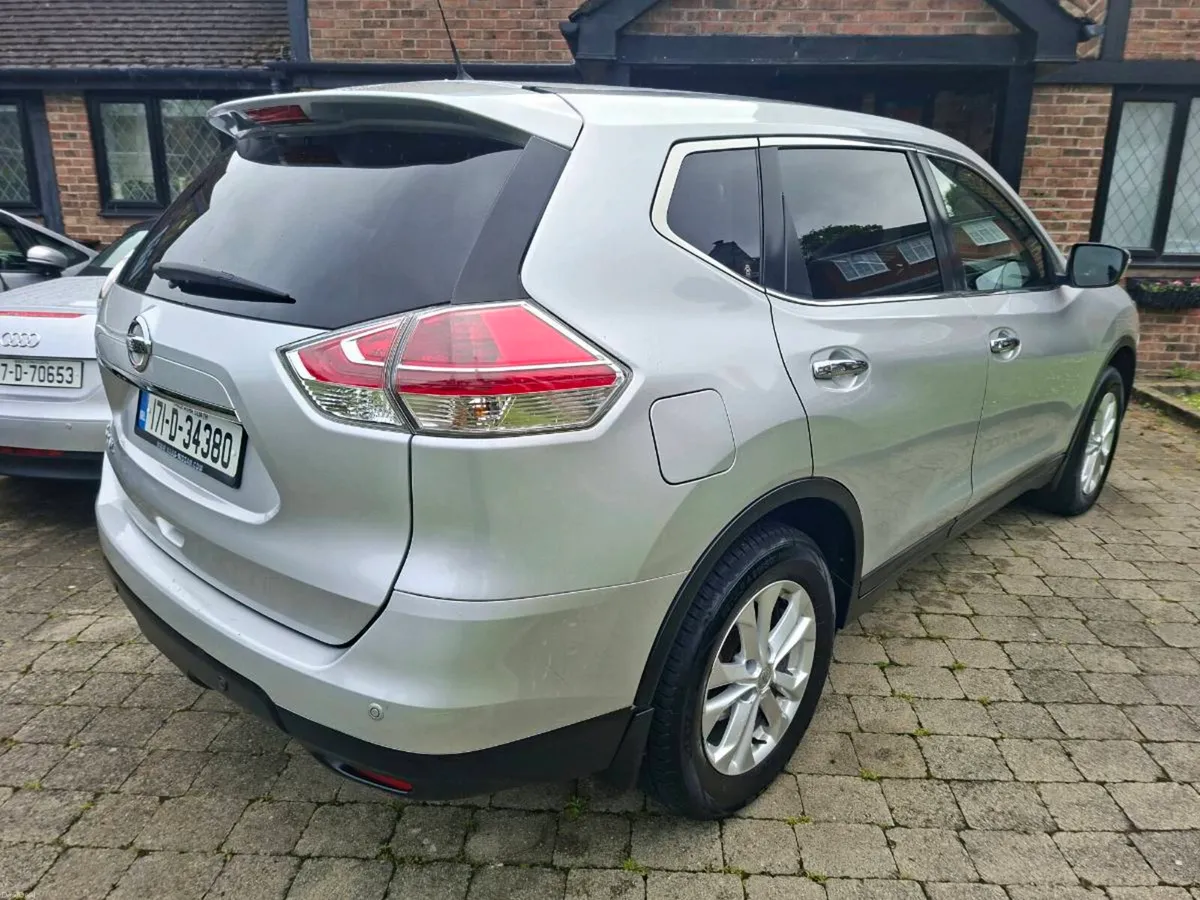 NISSAN X TRAIL 7 SEATER 2017 SUPERB CONDITION - Image 3