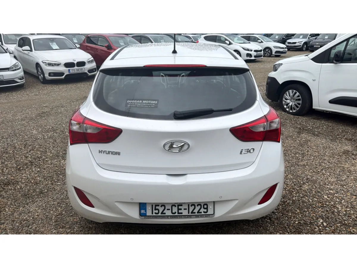 Hyundai i30 SE BLUE DRIVE 110PS 5DR - Image 6