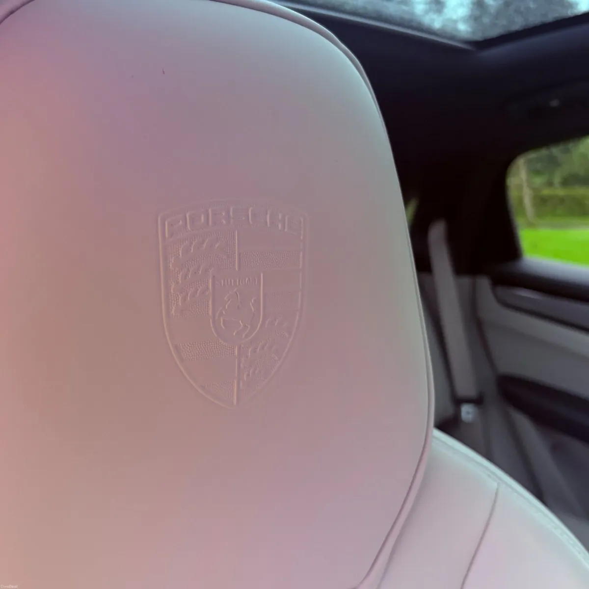 Porsche Cayenne 2023 - Image 3