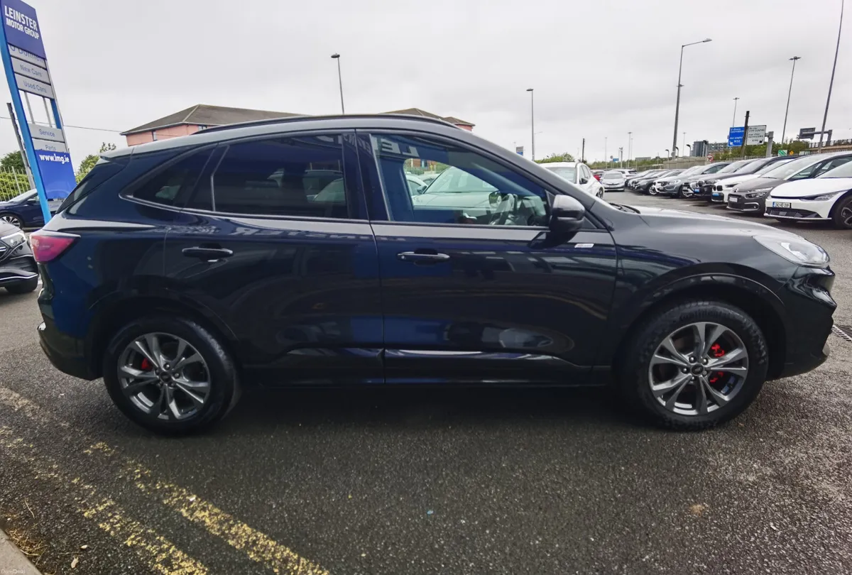 FORD KUGA ST-LINE EDITION AUTOMATIC PHEV - Image 5