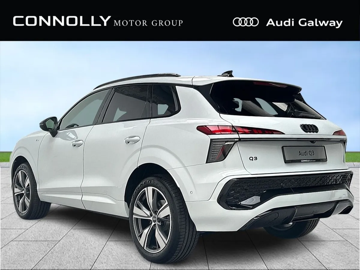 Audi Q3 €610 p/m TFSI S-LINE A/T ** LAUNCH SPEC ** - Image 4
