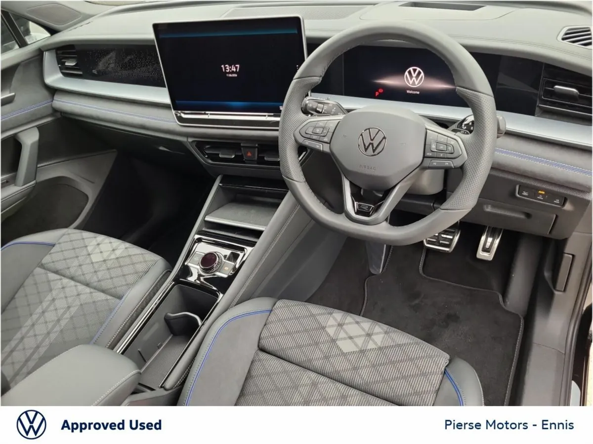 Volkswagen Tayron 1.5 TSI 204PS R-Line Black Editi - Image 3