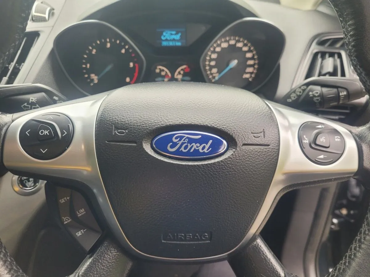 Ford Kuga ZETEC 2.0 TDCI 6SPEED 120BHP - Image 2