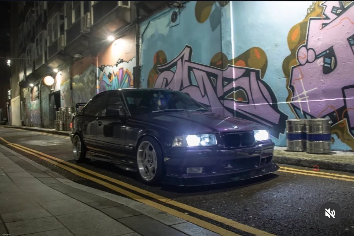 BMW E36 328i - Image 4