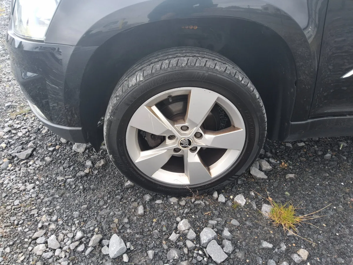 Maindealer Unreserved Auction Skoda Yeti 2014 - Image 4