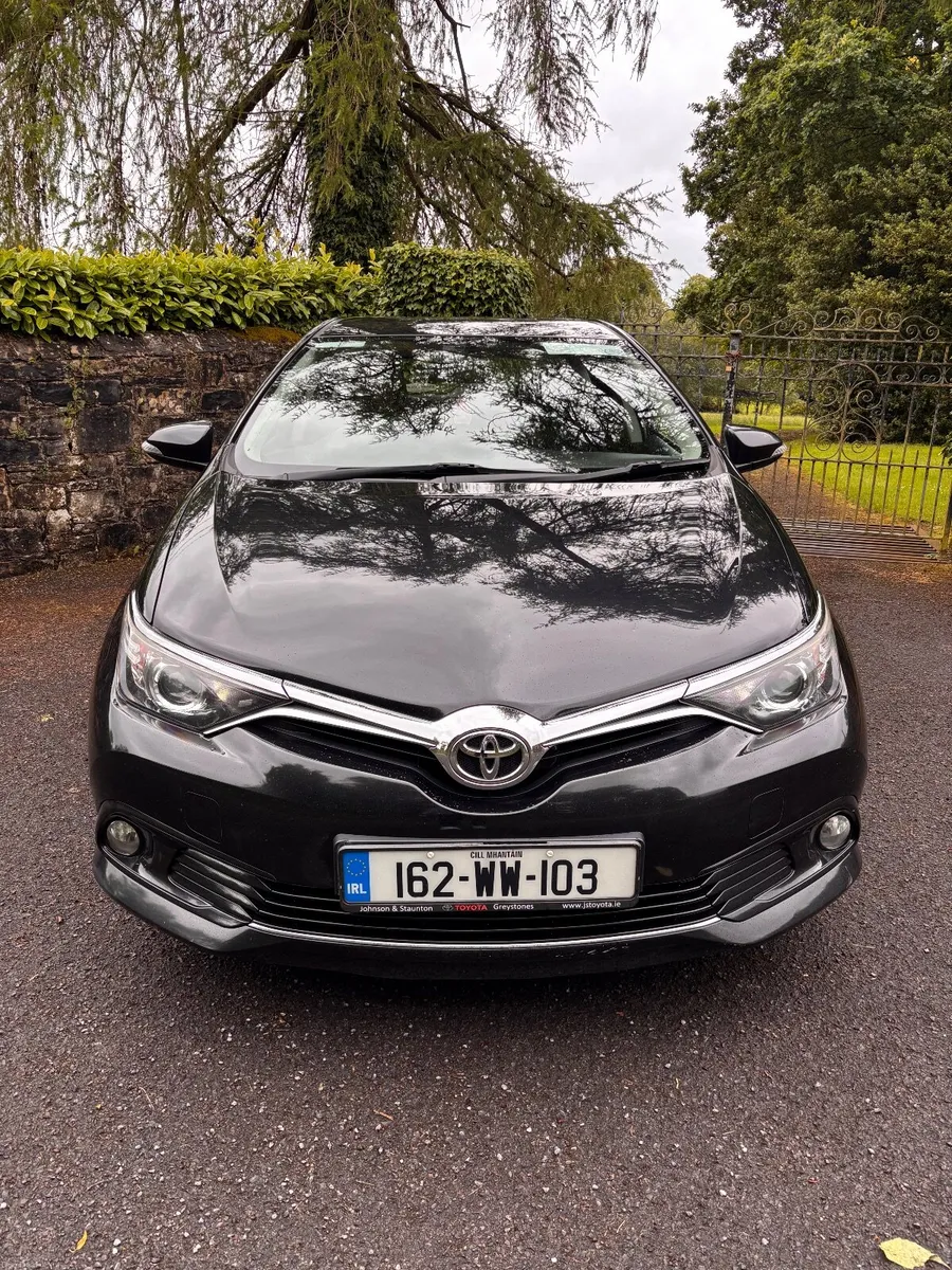 2016 Toyota Auris Luna 1.2 Petrol - Image 3