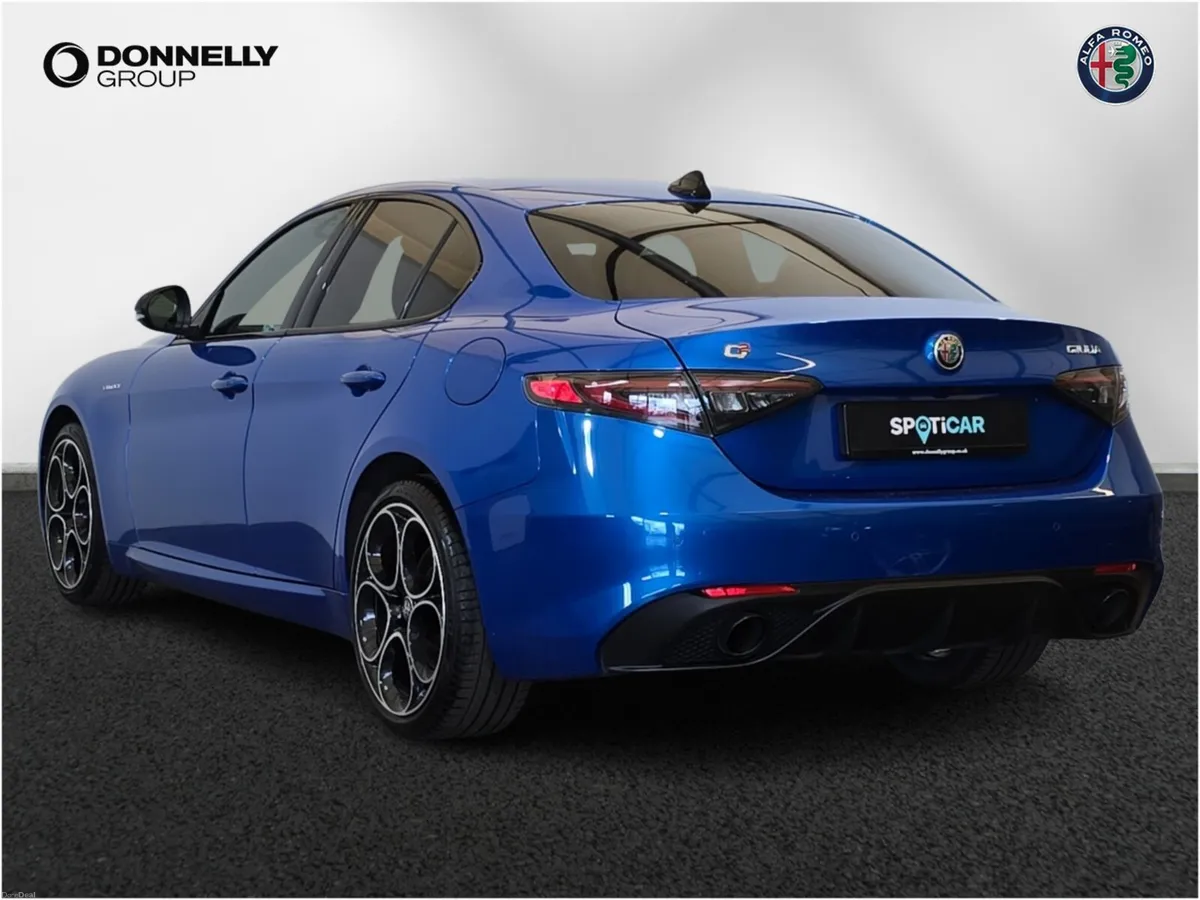 Alfa Romeo Giulia Saloon Veloce - Image 2
