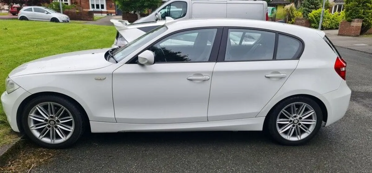 2010 Bmw 1-series - Image 3