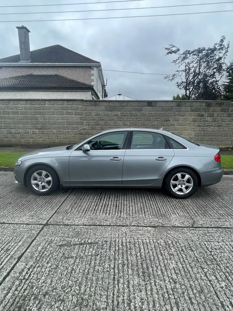 Audi A4 - Image 1