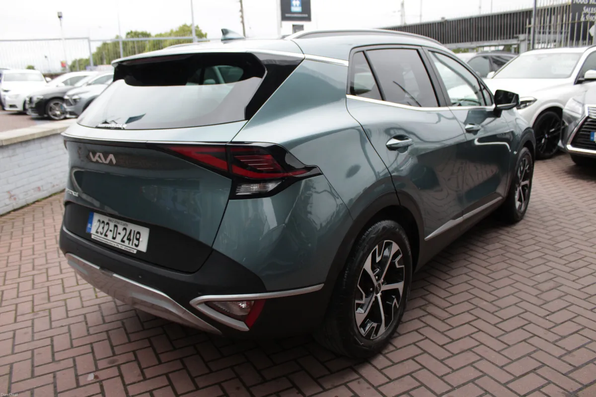 .1.6CRDI K3 PLATINUM 5DR ESTATE // ONLY 41,000 KMS - Image 4