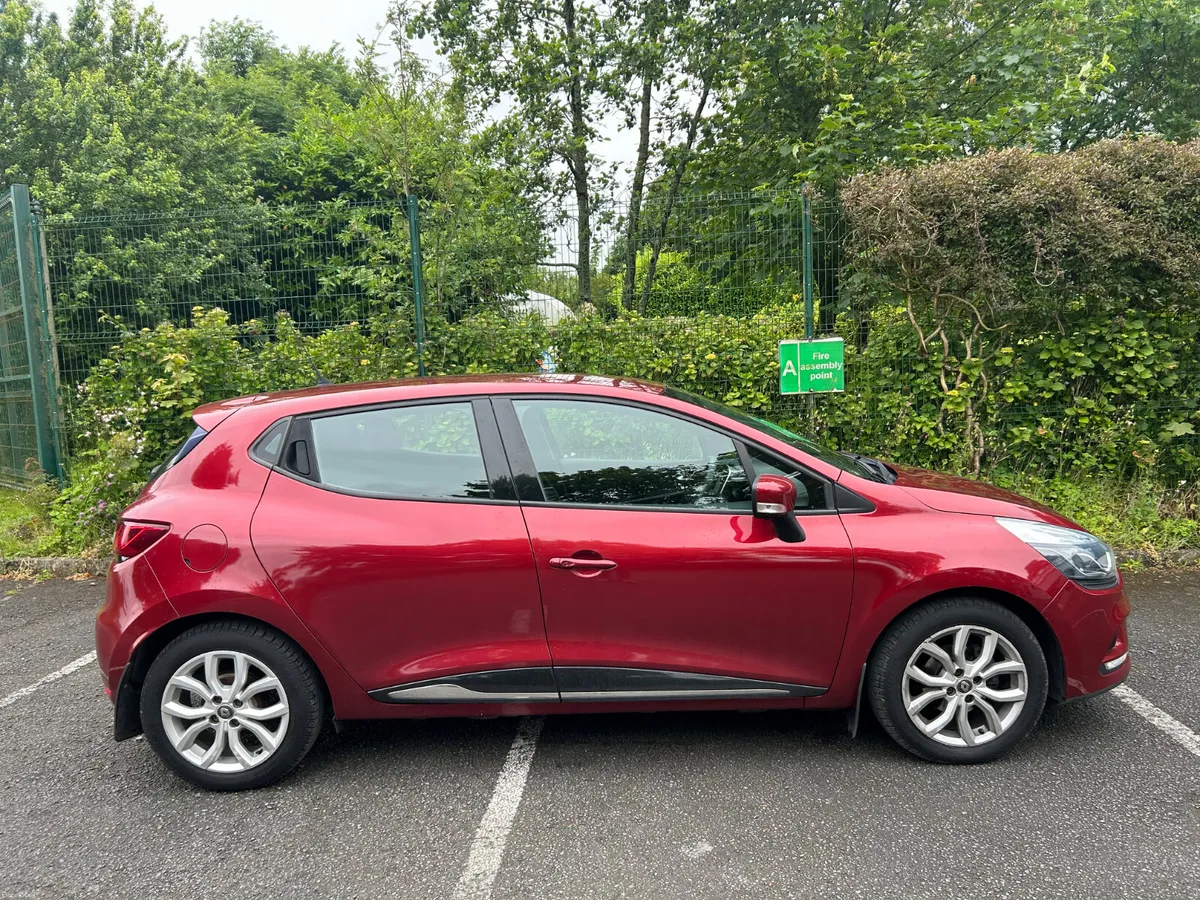 Renault Clio 2018, cheap insurance - Image 3