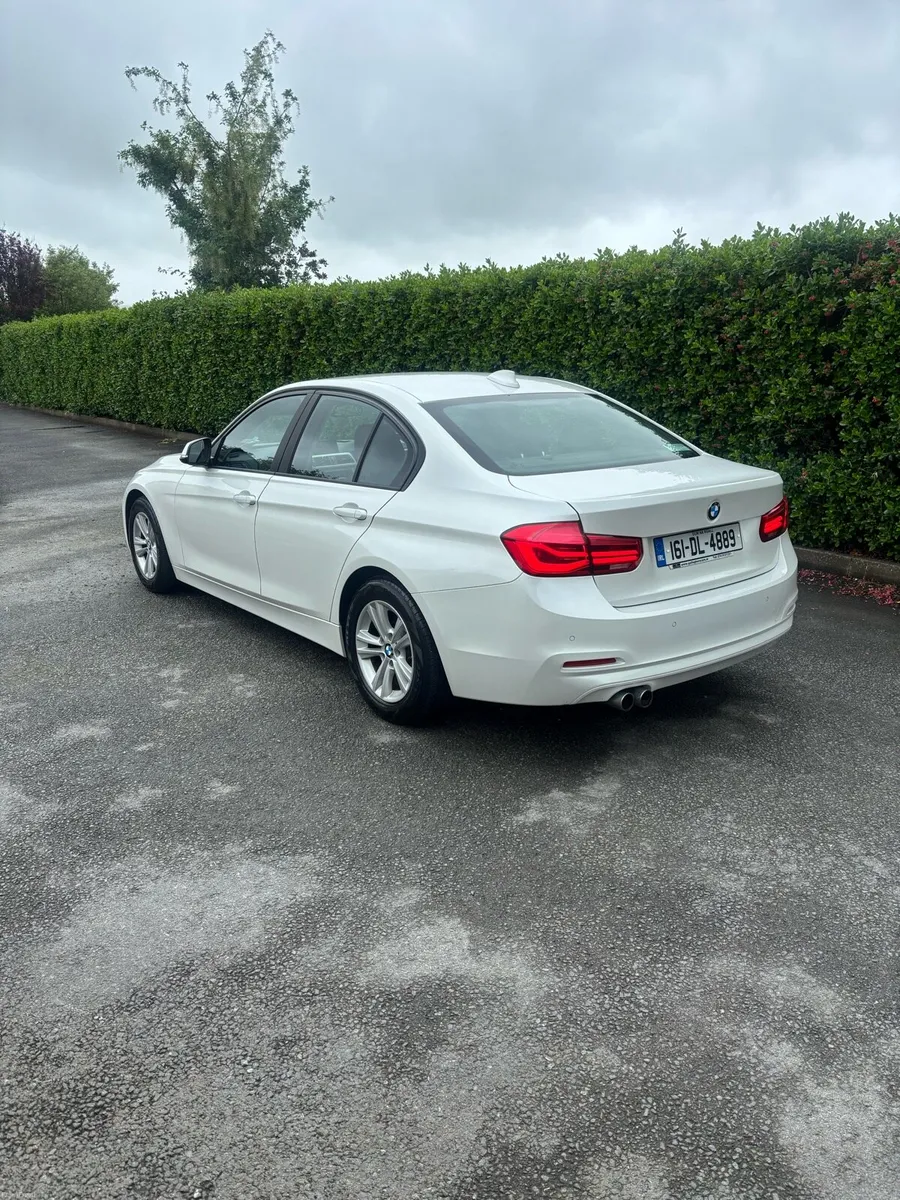 BMW 320d automatic - Image 2