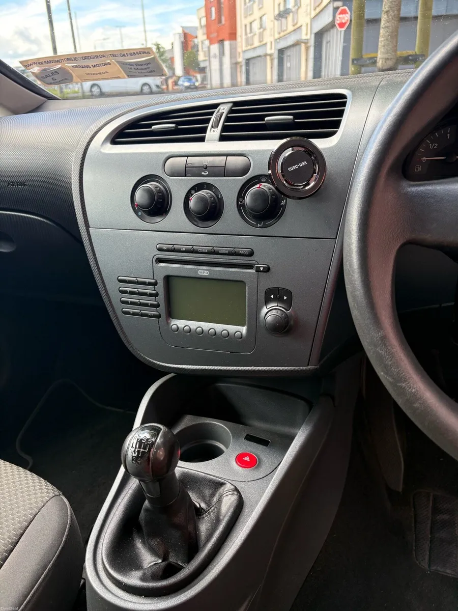 Seat Leon 1.4 petrol 2007 - Image 3