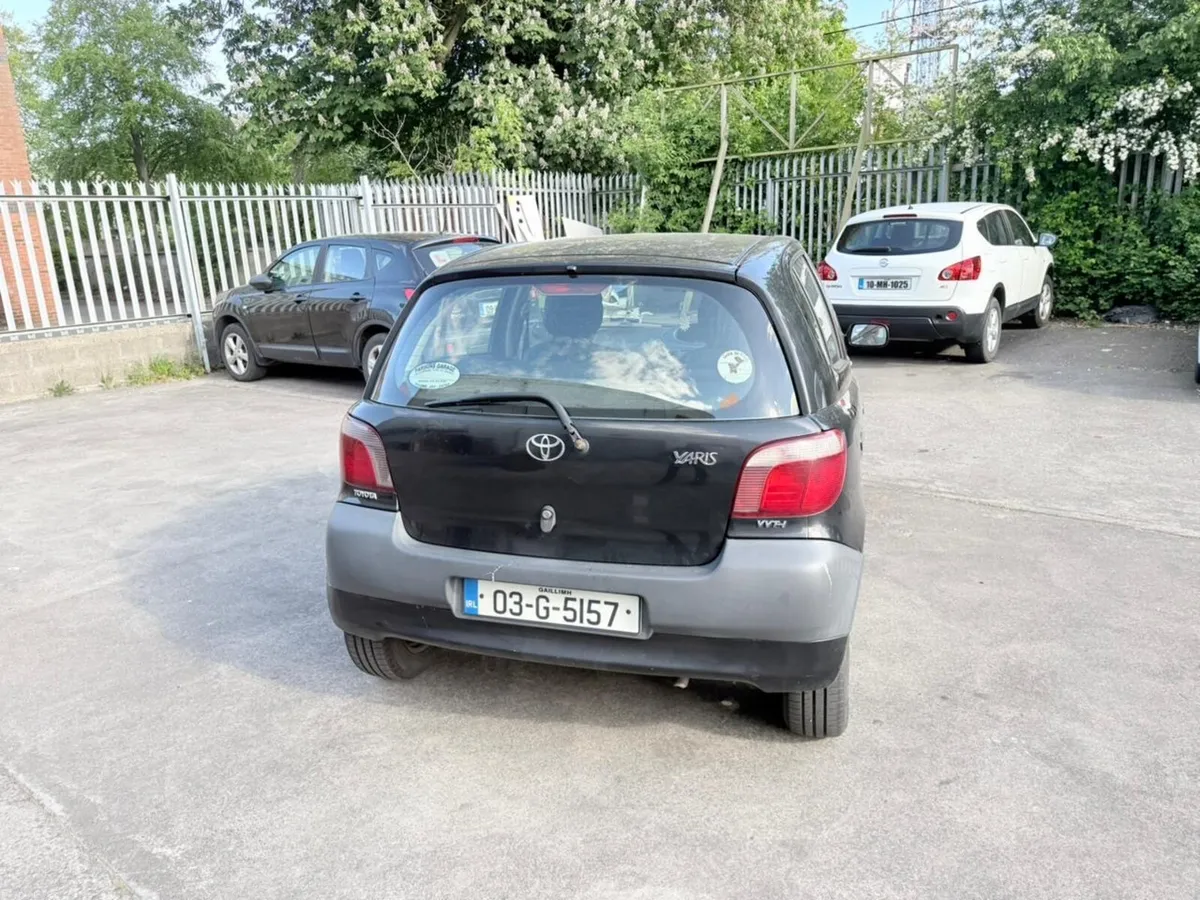 Yaris - Image 2