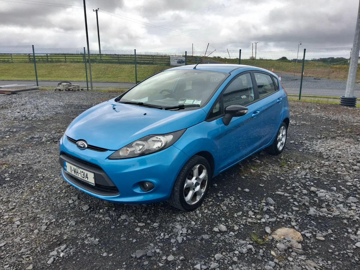 Maindealer Auction Unreserved Ford Fiesta 2011 - Image 3