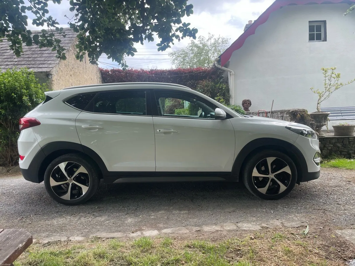 HYUNDAI TUCSON 2.0 CRDI - Image 4