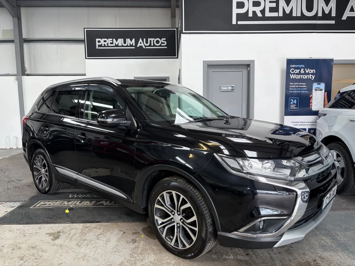 Mitsubishi Outlander 2017. 2.2DI-D 7 SEATER - Image 1