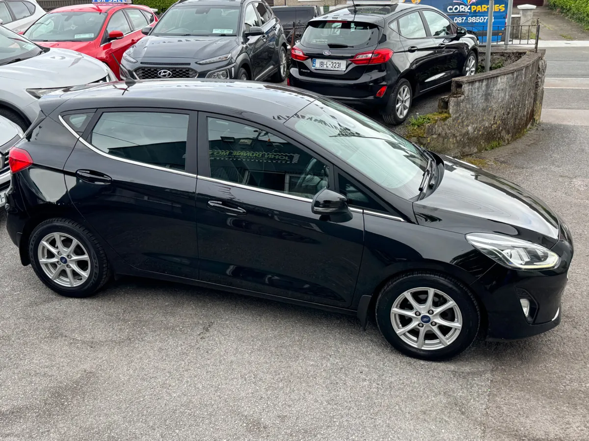 Ford Fiesta New Shape 1.1 very low mileage - Image 4