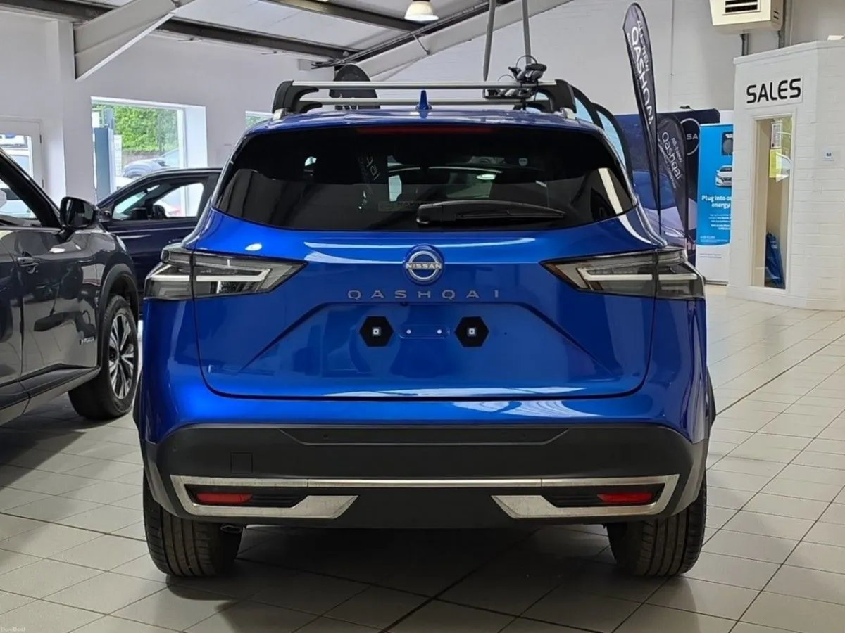 Nissan Qashqai 1.3 PET MILD HYBRID SV PREMIUM *EX - Image 5