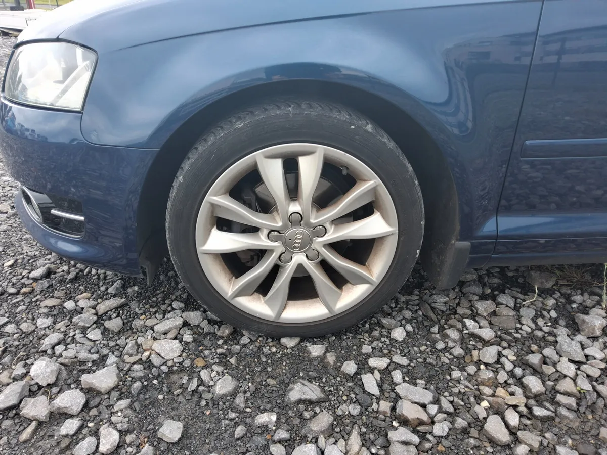 Unreserved Auction Maindealer Audi A3 2013 - Image 4
