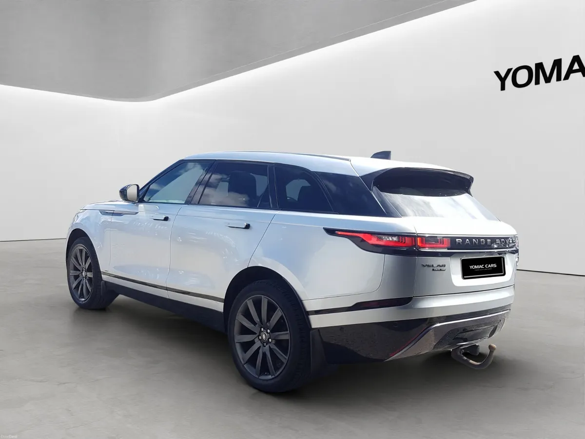 LAND ROVER RANGE ROVER VELAR D240 R-DYNAMIC HSE - Image 5