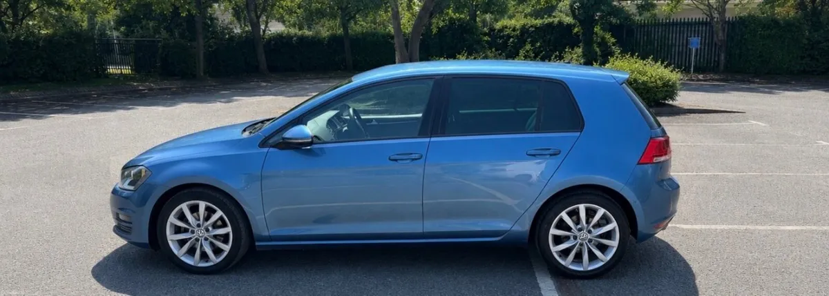 Volkswagen Golf 2015 - Image 2
