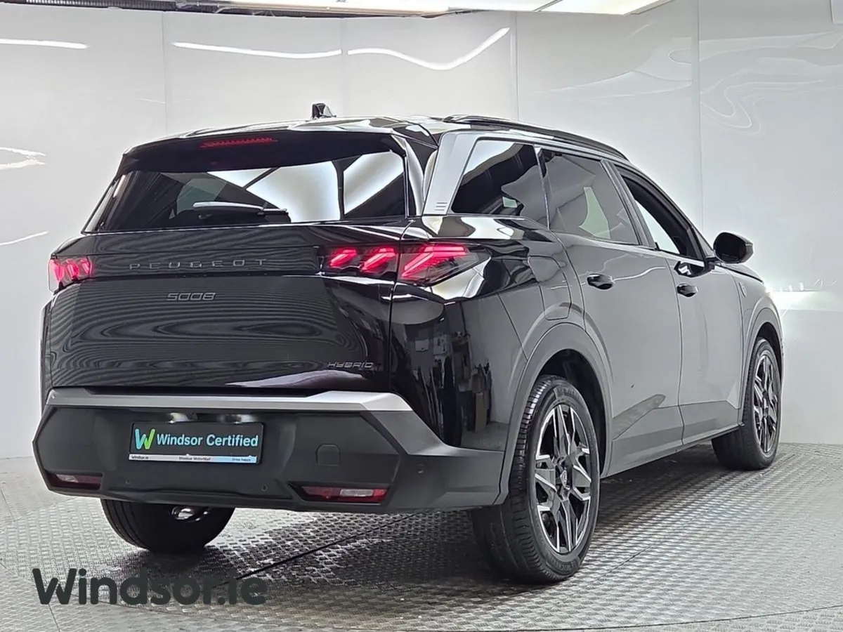 Peugeot 5008 5008 GT MHEV AUTO - Image 3