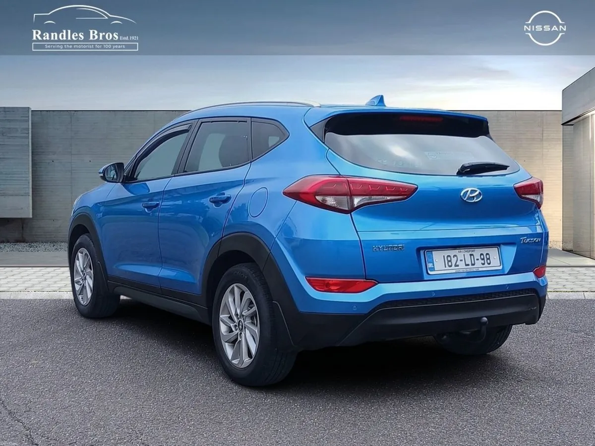 Hyundai Tucson 1.7 D Executive SE - Image 4